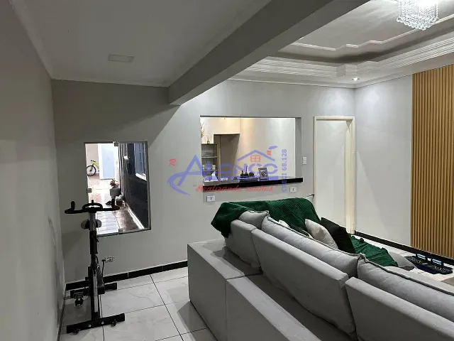 Casa com 150m² 3 quartos e 2 banheiros, à venda, no bairro Jardim Pararangaba em São José dos Campos
