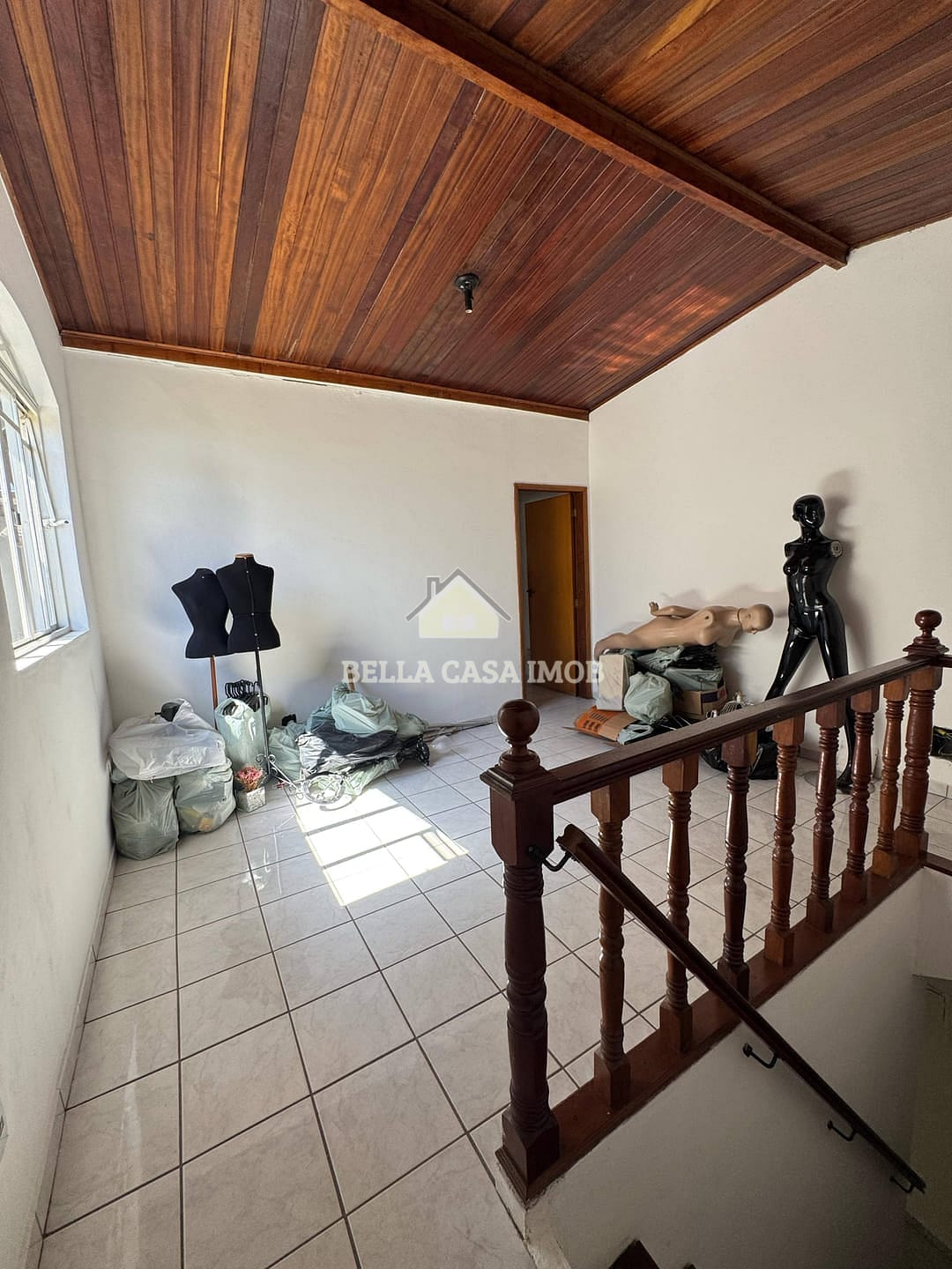 Casa à venda com 3 quartos, 180m² - Foto 18