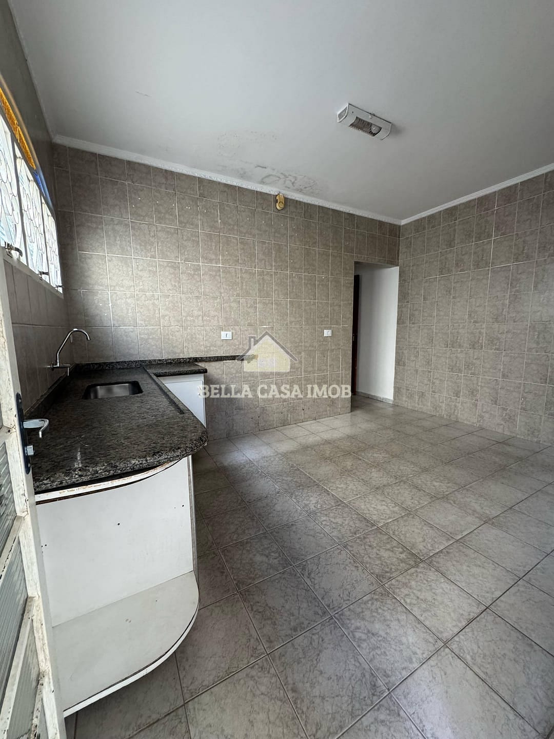 Casa à venda com 3 quartos, 180m² - Foto 13