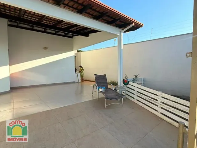 Casa 3 quartos e 3 banheiros, para alugar, no bairro Jardim das Américas 2ª Etapa em Anápolis