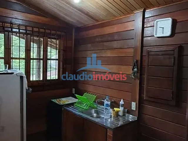 Casa 2 quartos e 3 banheiros, à venda, no bairro Vila de Maringá em Itatiaia