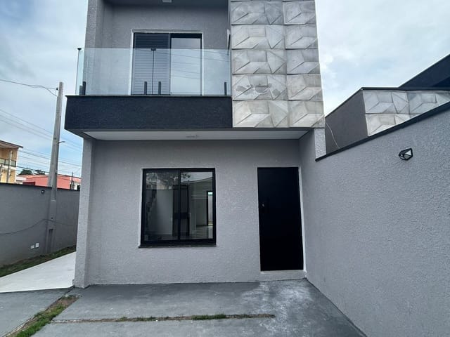 Casa 3 quartos e 2 banheiros, à venda, no bairro Vila São Paulo em Mogi das Cruzes