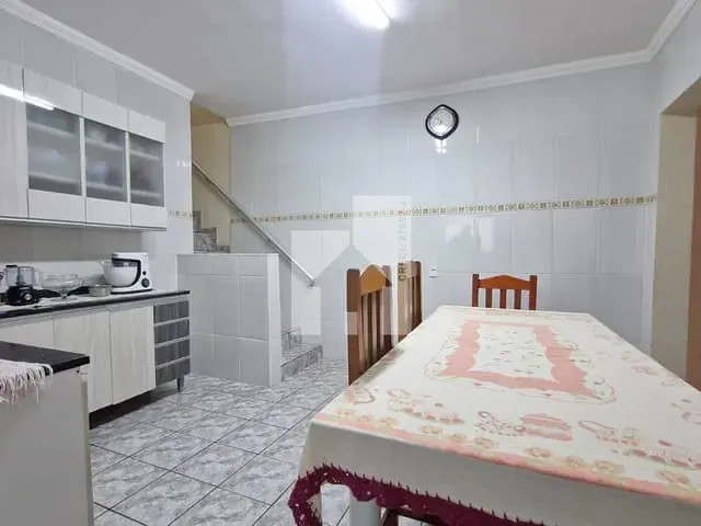 Casa com 184m² 4 quartos e 2 banheiros, à venda, no bairro Jardim Guanabara em Jundiaí
