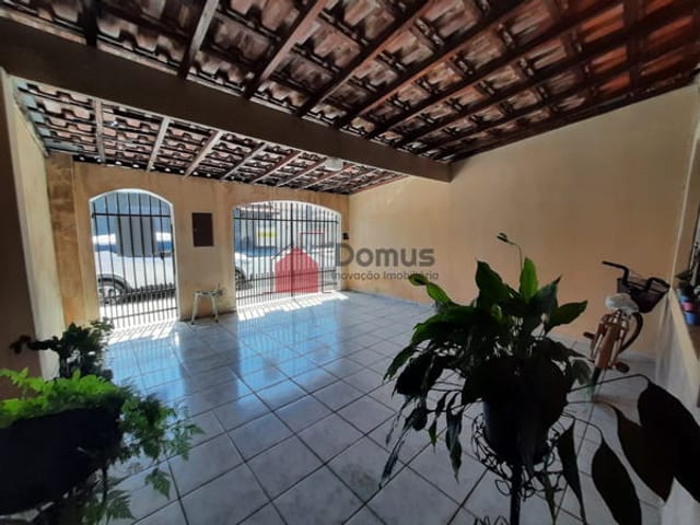 Casa com 125m², à venda, no bairro Loteamento Residencial Andrade em Pindamonhangaba
