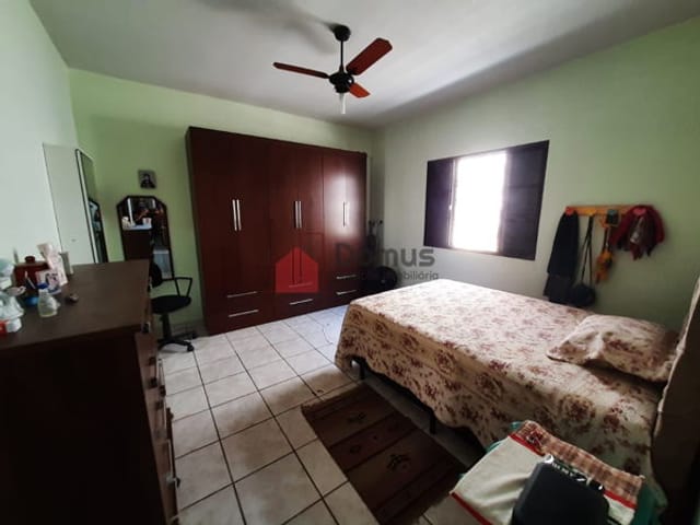 Casa com 125m², à venda, no bairro Loteamento Residencial Andrade em Pindamonhangaba