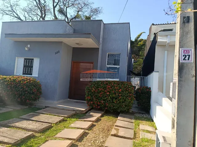 Casa 3 quartos e 2 banheiros, à venda, no bairro Horto Florestal em Sorocaba