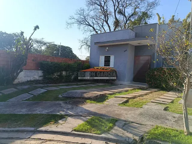Casa 3 quartos e 2 banheiros, à venda, no bairro Horto Florestal em Sorocaba