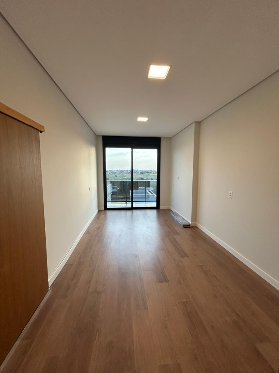 Casa à venda com 4 quartos, 220m² - Foto 12