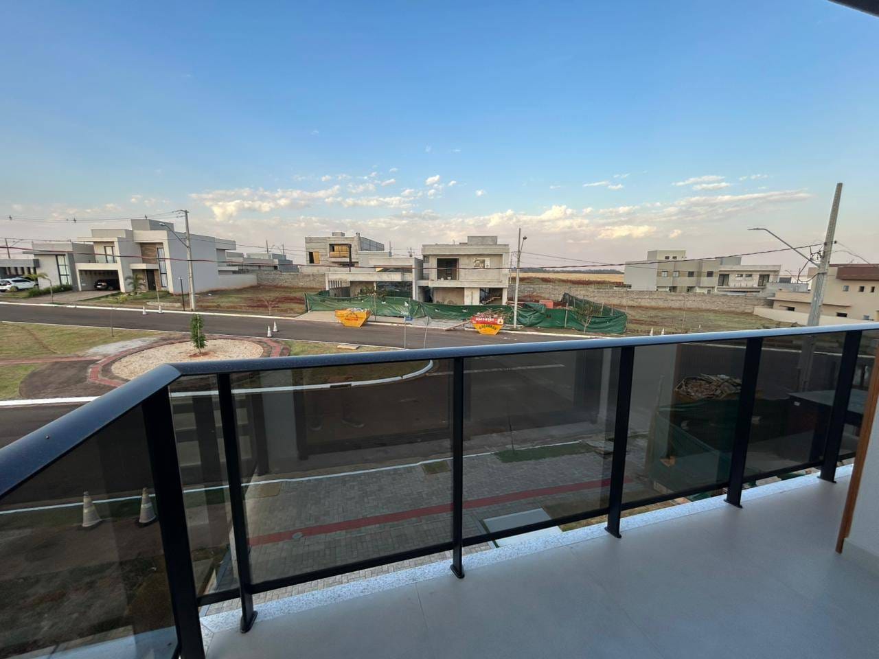 Casa à venda com 4 quartos, 220m² - Foto 27