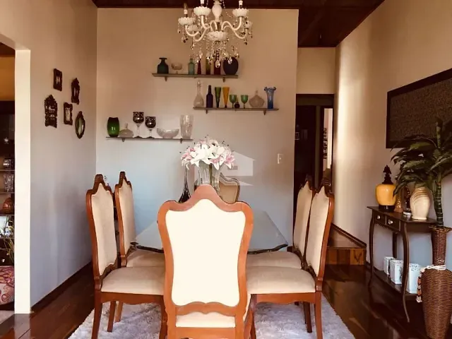 Casa com 479m² 3 quartos e 2 banheiros, à venda, no bairro Jardim Santa Monica em Rolândia