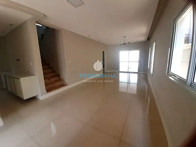 Casa com 260m² 4 quartos e 3 banheiros, à venda, no bairro Urbanova em São José dos Campos