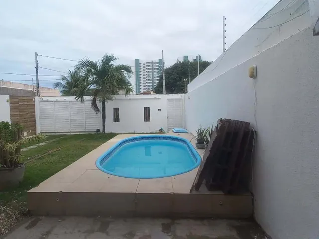 Casa 4 quartos e 5 banheiros, à venda ou para alugar, no bairro Atalaia em Aracaju