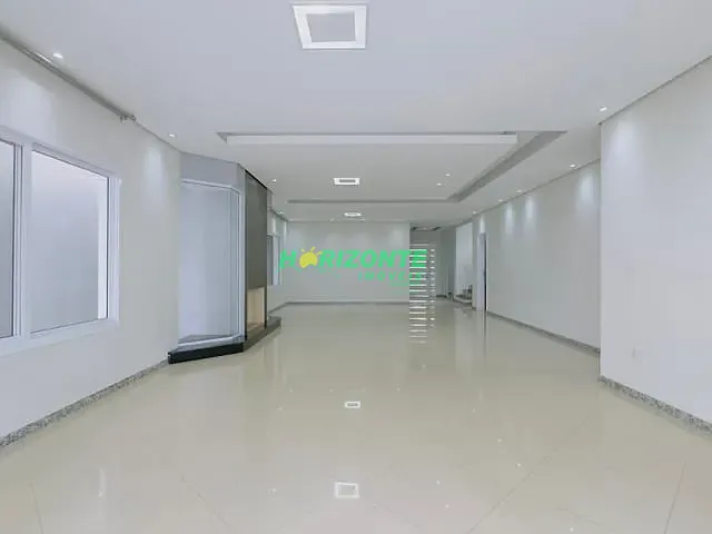 Casa com 375m² 4 quartos e 6 banheiros, à venda ou para alugar, no bairro Urbanova em São José dos Campos