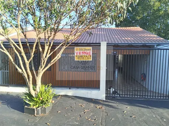 Casa com 377m² 3 quartos e 2 banheiros, à venda, no bairro Jardim Santa Monica em Rolândia