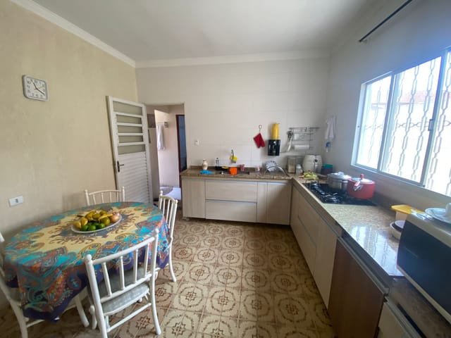 Casa com 250m² 3 quartos e 2 banheiros, à venda, no bairro Parque Valença I em Campinas
