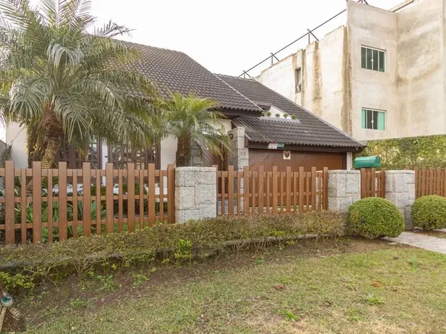 Casa com 624m² 3 quartos e 4 banheiros, à venda, no bairro Pilarzinho em Curitiba