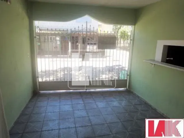 Casa com 322m² 2 quartos e 1 banheiro, à venda, no bairro Vila Sacadura Cabral em Santo André