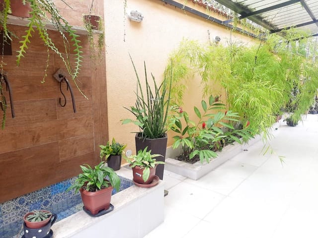 Casa com 320m² 4 quartos e 4 banheiros, à venda, no bairro Vila Valqueire em Rio de Janeiro