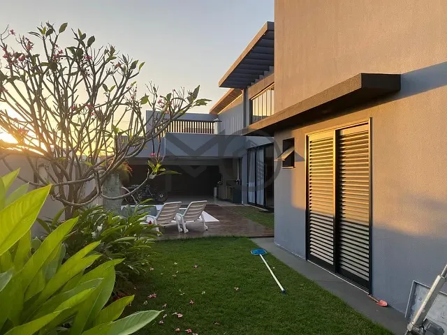 Casa com 462m² 3 quartos e 5 banheiros, à venda, no bairro Ribeirão do Lipa em Cuiabá