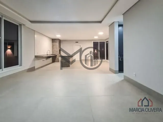 Casa com 429m² 3 quartos e 4 banheiros, à venda, no bairro Ribeirão do Lipa em Cuiabá