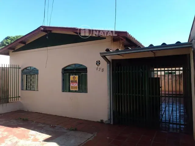 Casa com 250m² 3 quartos e 1 banheiro, à venda, no bairro Marumbi em Londrina