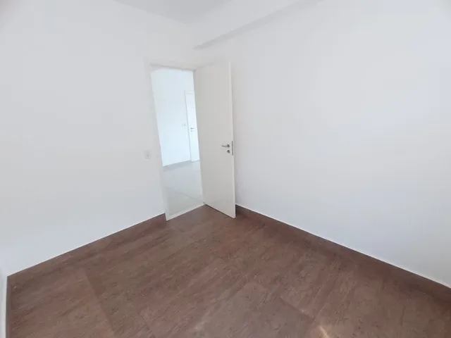 Casa com 400m² 2 quartos e 1 banheiro, para alugar, no bairro Vila Alpina em São Paulo