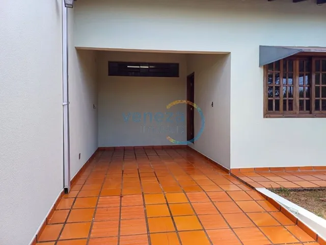 Casa com 103m² 2 quartos e 1 banheiro, à venda, no bairro PORTAL DOS RAMOS em Londrina