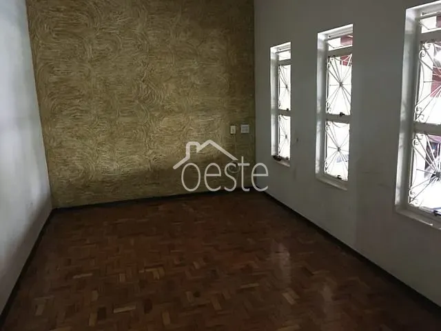 Casa com 250m² 3 quartos e 2 banheiros, para alugar, no bairro Jardim Ipiranga em Americana