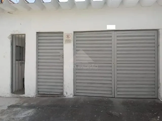 Casa com 150m² 2 quartos e 1 banheiro, à venda, no bairro Jardim Esperança em Mauá