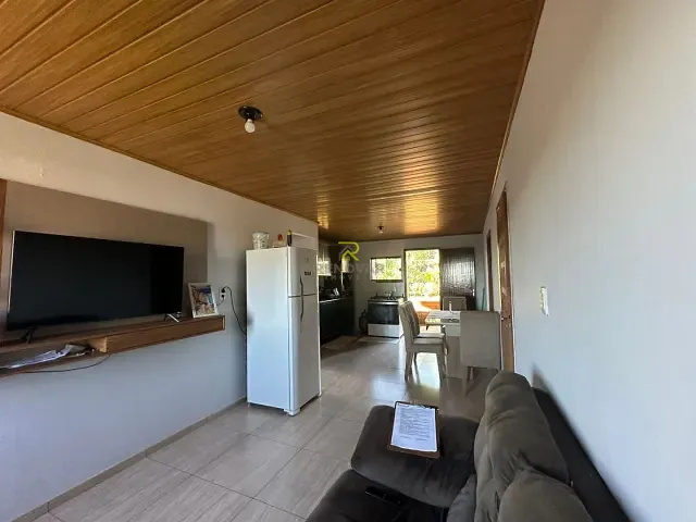 Casa com 408m² 2 quartos e 1 banheiro, à venda, no bairro Conradinho em Guarapuava