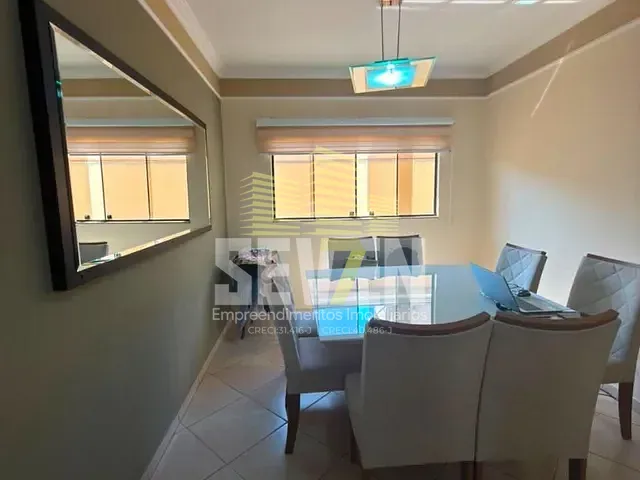 Casa com 360m² 3 quartos e 5 banheiros, à venda, no bairro Quinta Ranieri em Bauru