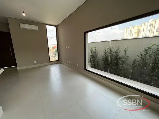 Casa com 300m² 3 quartos e 4 banheiros, à venda ou para alugar, no bairro Estância Hípica em Nova Odessa
