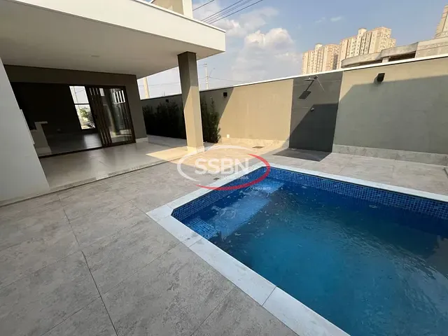 Casa com 300m² 3 quartos e 4 banheiros, à venda ou para alugar, no bairro Estância Hípica em Nova Odessa