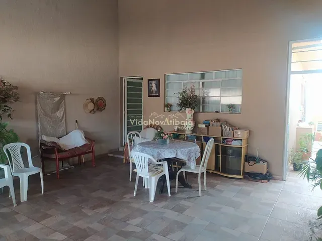 Casa com 180m² 3 quartos e 2 banheiros, à venda, no bairro Jardim das Cerejeiras em Atibaia