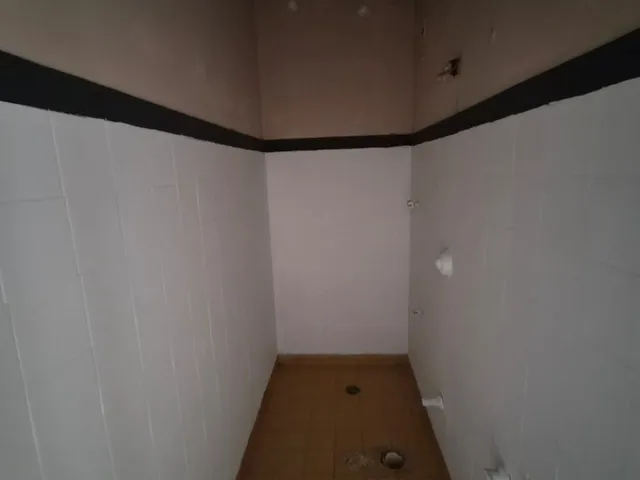 Casa com 350m² 5 quartos e 3 banheiros, para alugar, no bairro Vila Gilda em Santo André
