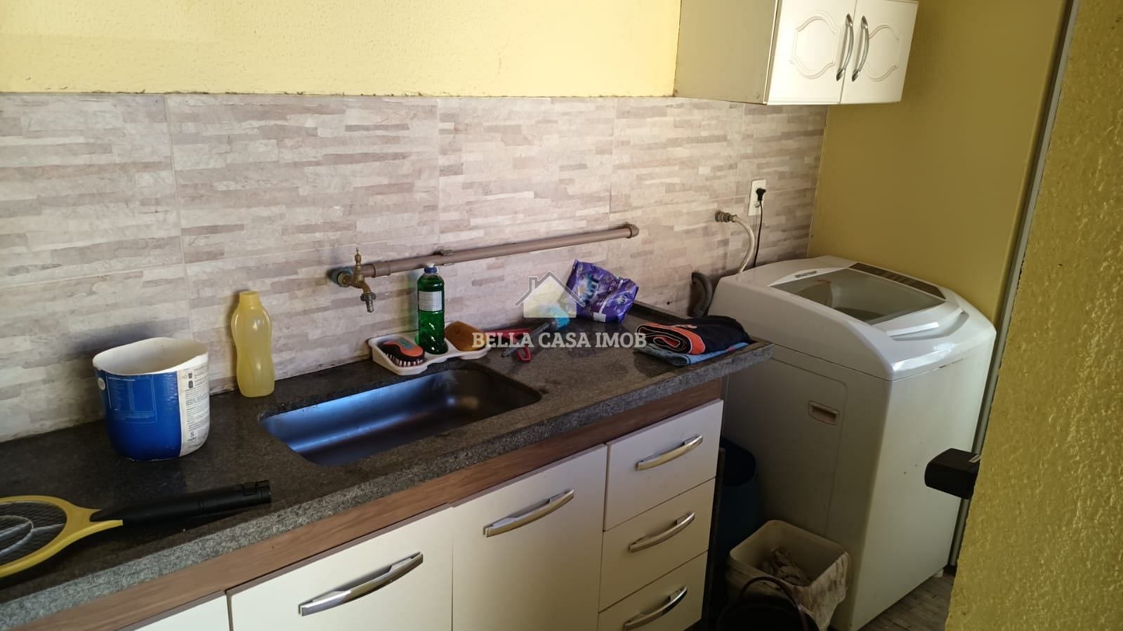 Casa à venda com 2 quartos, 170m² - Foto 5