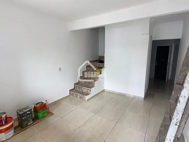 Casa 2 quartos e 2 banheiros, à venda, no bairro Vila Zilda em Guarujá