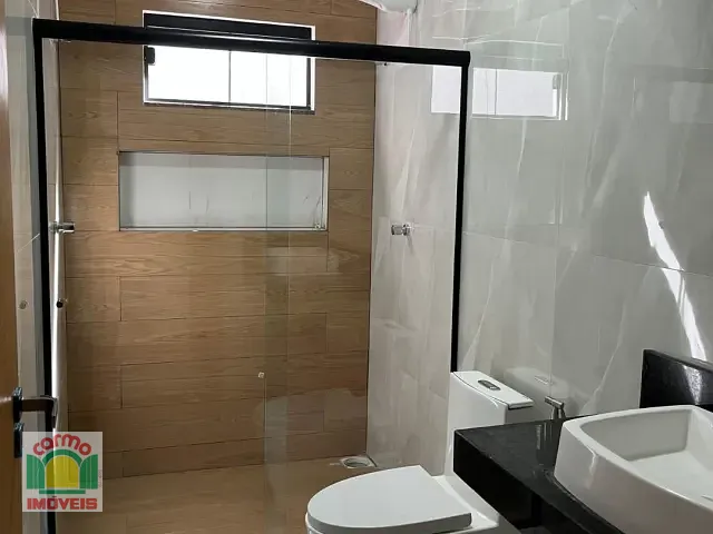 Casa 3 quartos e 2 banheiros, à venda, no bairro Jardim Itália em Anápolis
