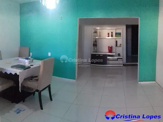 Casa com 200m² 4 quartos e 3 banheiros, à venda, no bairro Itararé em Teresina