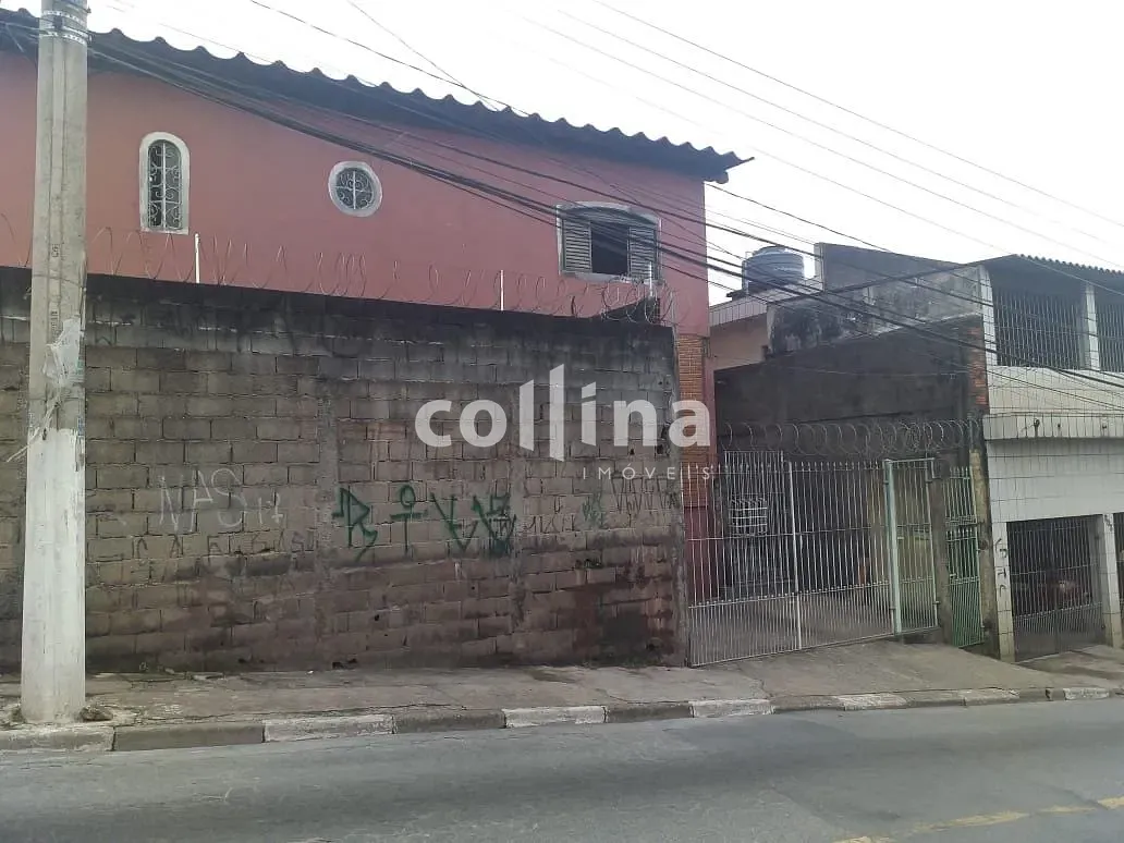 Casa, 4 quartos, 140 m² - Foto 1