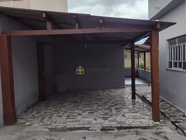 Casa 3 quartos e 2 banheiros, à venda, no bairro Vila Julieta em Resende