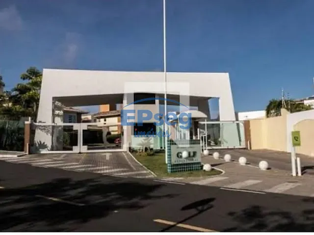 Casa com 500m² 4 quartos e 3 banheiros, à venda, no bairro Itapuã em Salvador