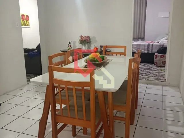 Casa 2 quartos e 1 banheiro, à venda, no bairro Parque Alvorada em Mauá