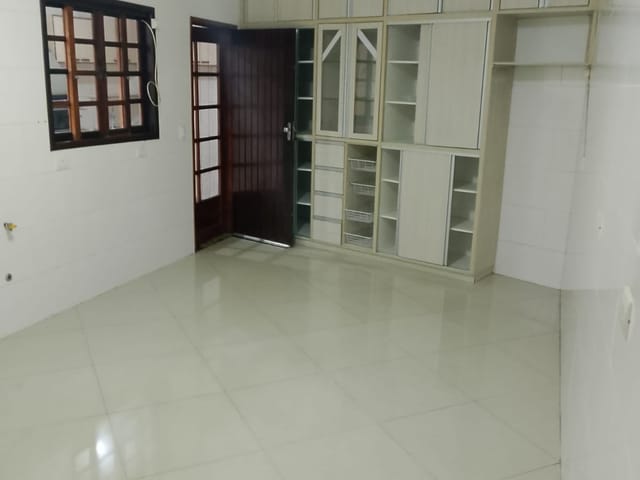 Casa 4 quartos e 3 banheiros, à venda, no bairro Parque Vitória em São Paulo