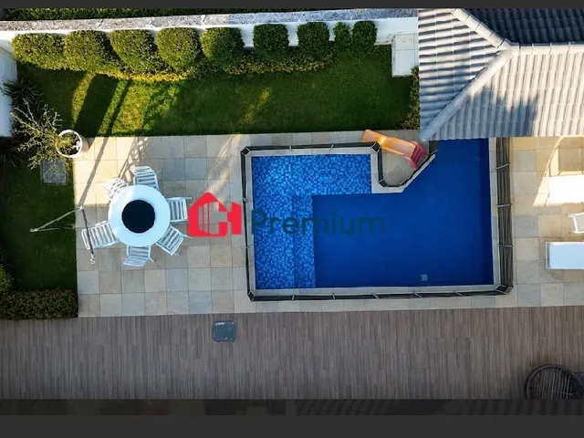 Casa 5 quartos e 8 banheiros, à venda, no bairro Barra da Tijuca em Rio de Janeiro