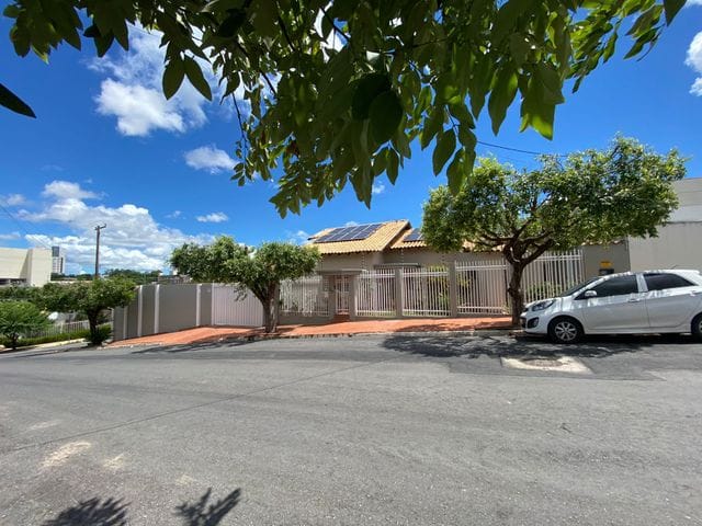Foto do Casa - Casa à venda, Santa Rosa, Cuiabá, MT, 450 M2, total, 360 m2 úteis, 2 SUÍTES +2 QUARTOS, 5 VAGAS, PISCINA, suíte com hidromassagem | Lyah Jaudy Imóveis