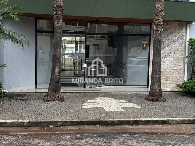 Casa 3 quartos e 2 banheiros, à venda, no bairro Jardim América em Goiânia