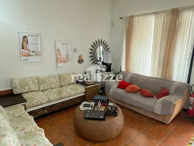 Casa com 285m² 4 quartos e 4 banheiros, à venda, no bairro Boa Vista em Itapira