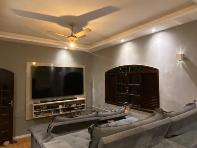 Casa com 693m² 5 quartos e 7 banheiros, à venda, no bairro Campo Grande em Rio de Janeiro