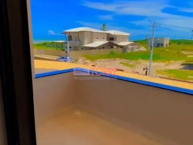 Casa 4 quartos e 6 banheiros, à venda, no bairro Olivença em Ilhéus